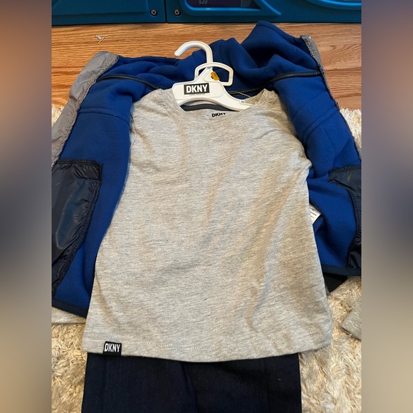 DKNY 3 piece set - Picture 3 of 11